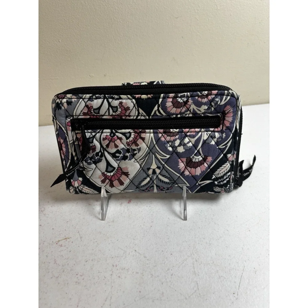 Vera Bradley ORNATE BLOOMS‎ Turn Lock Zip Around Wallet EUC